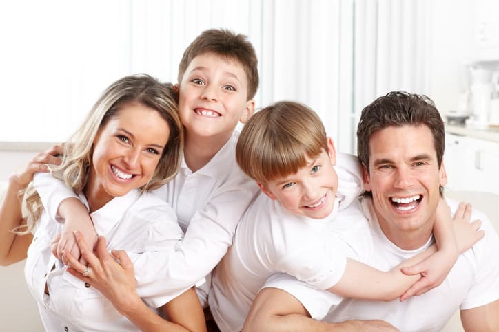 Why its better to straighten your teeth as a family?