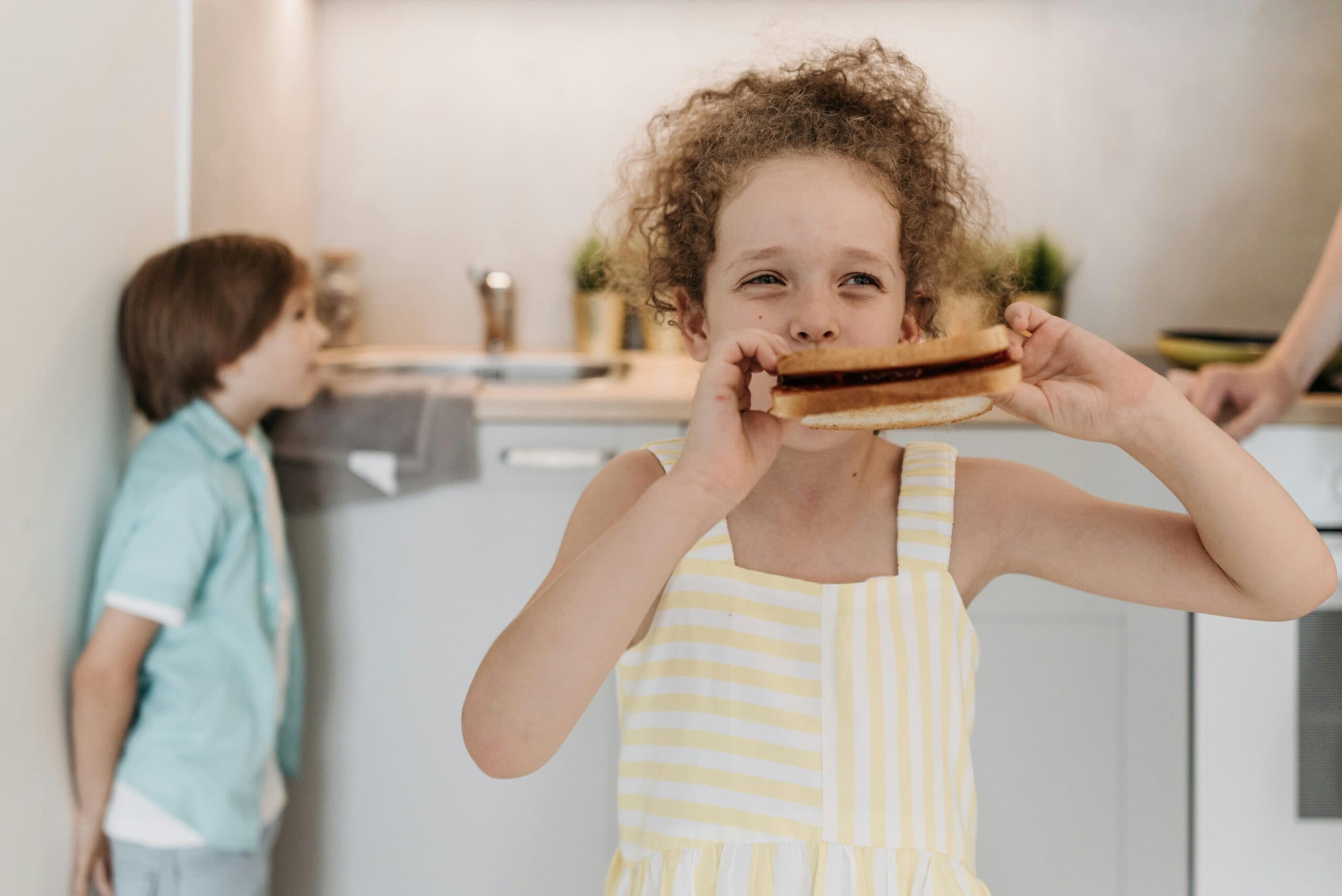 Healthy Snacks That Won’t Harm Your Braces